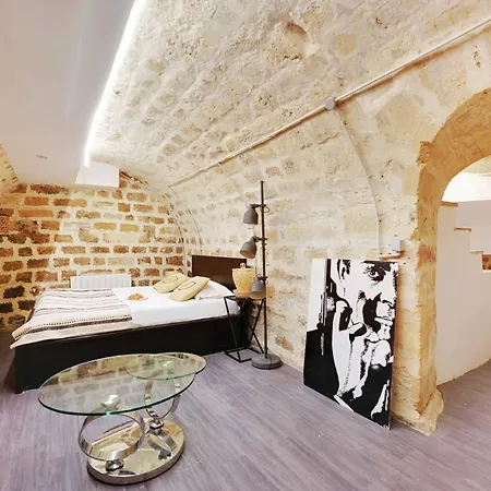 Апартаменты Lovely Marais Bastille *