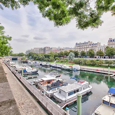 Апартаменты Lovely Marais Bastille